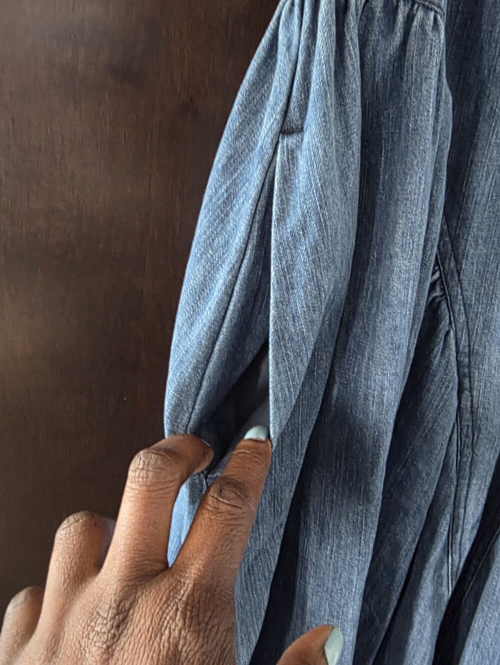 Étre Aimé Puff-Sleeve Denim Midi Dress in Blue - Picture 10 of 12